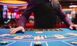 Penn debuts branded live dealer games at Hollywood Online Casino