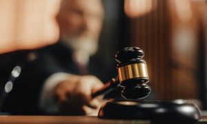 a judge strikes down a gavel