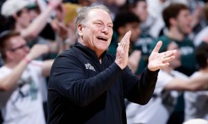 Tom Izzo coaching Michigan State.