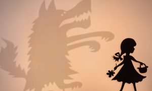 Big Bad Wolf silhouette signifies new DraftKings Casino welcome bonus