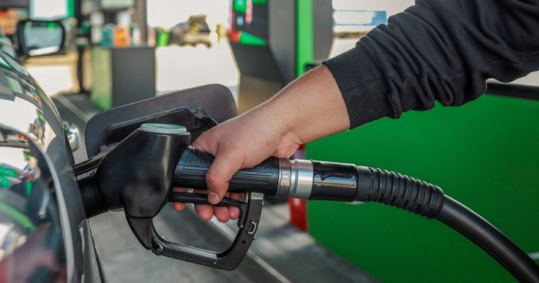 Those 21 and over in Detroit can fill up their gas tanks on Wednesday, Sept. 2, with DraftKings footing the bill.